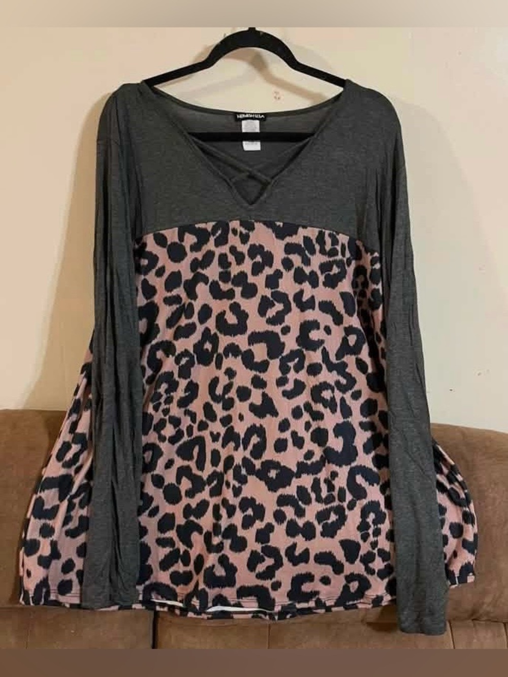 Boutique Heimish USA Leopard Print Top Size 2X